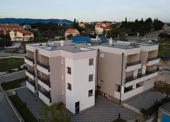 דירה Dalmacija *