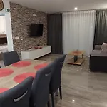 Apartament Dalmacija *