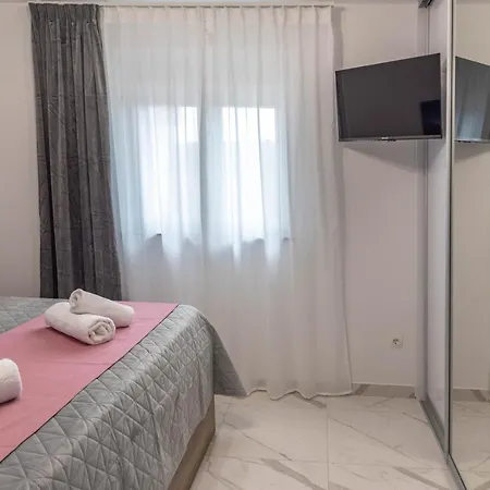 Dalmacija 公寓 德拉格