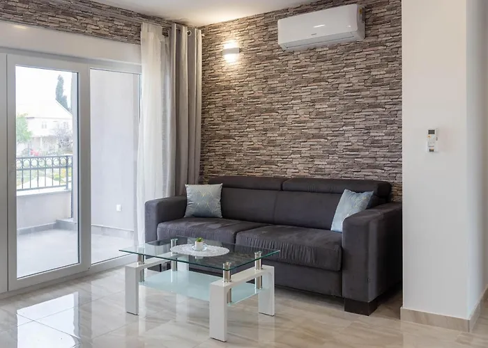 Апартаменты Dalmacija